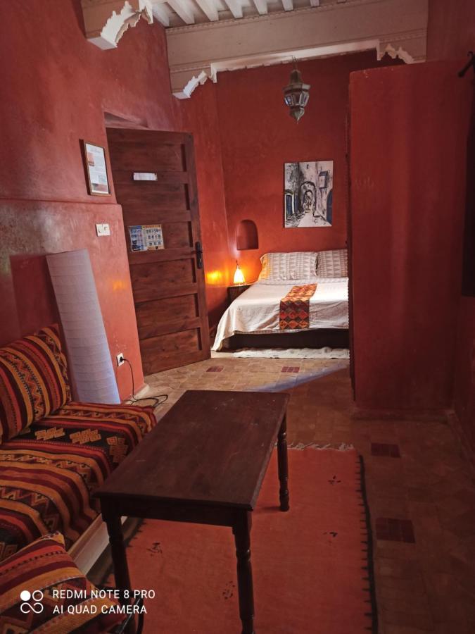 Riad La Rose Des Vents 에사우이라 외부 사진
