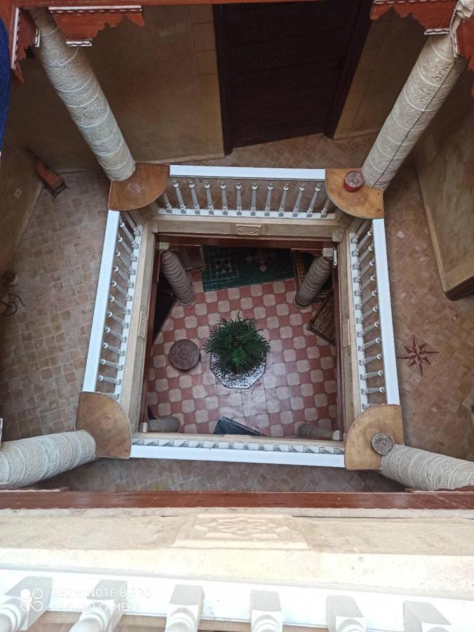 Riad La Rose Des Vents 에사우이라 외부 사진