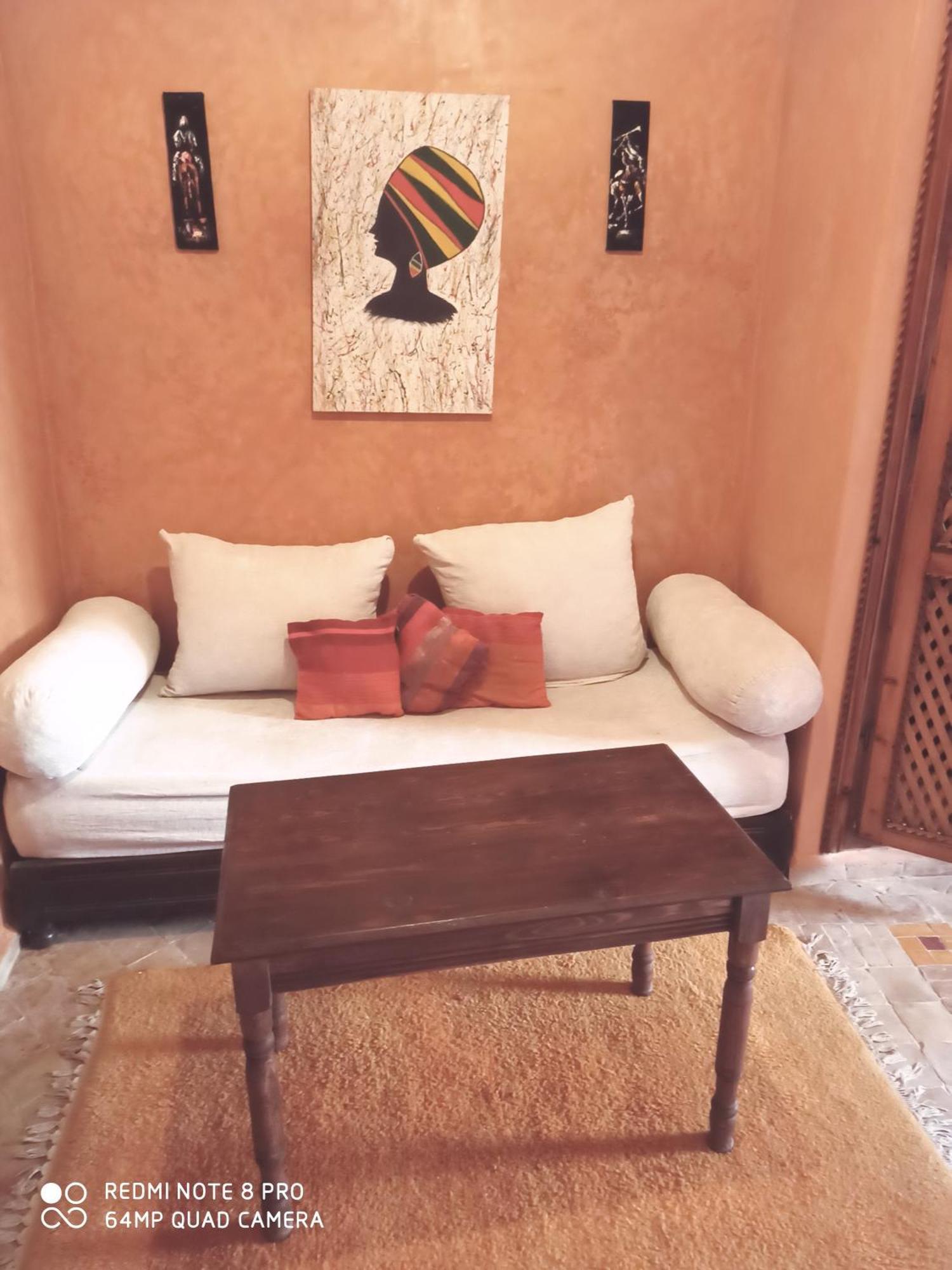 Riad La Rose Des Vents 에사우이라 객실 사진