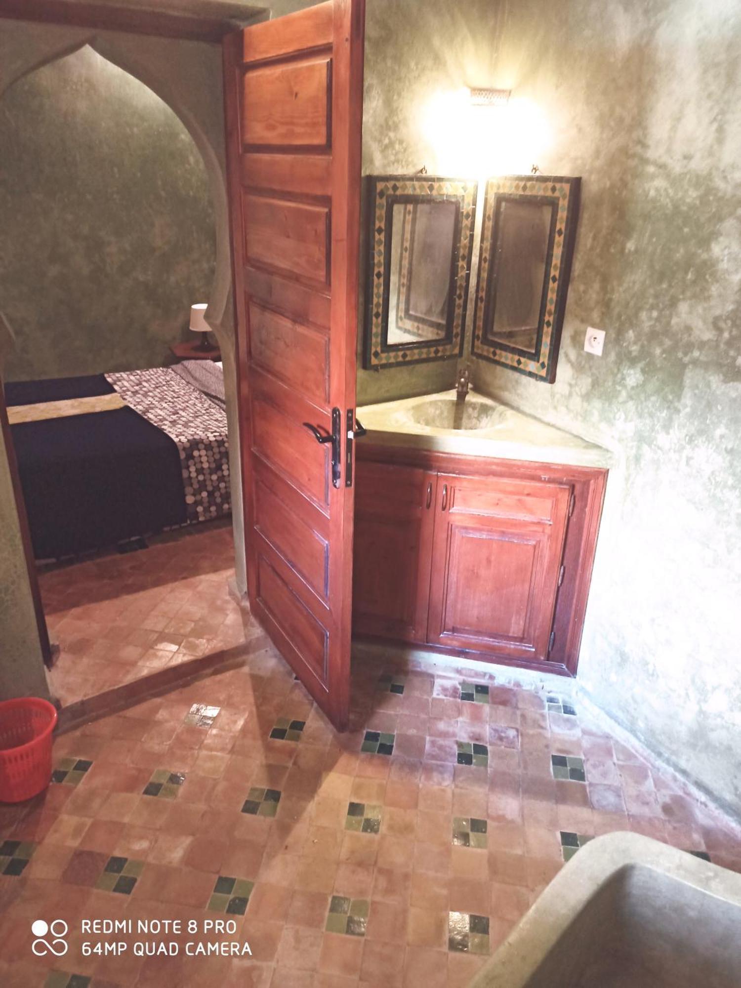 Riad La Rose Des Vents 에사우이라 객실 사진