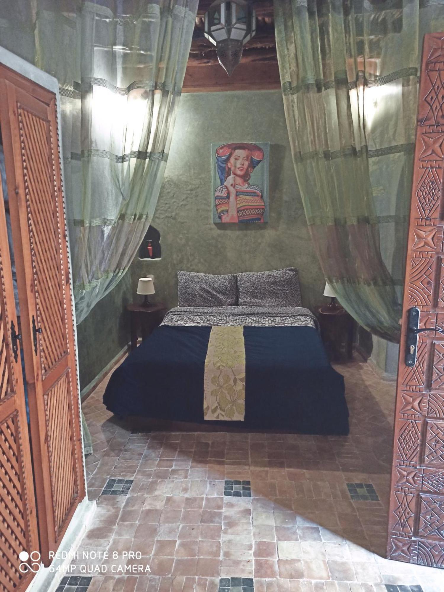 Riad La Rose Des Vents 에사우이라 객실 사진